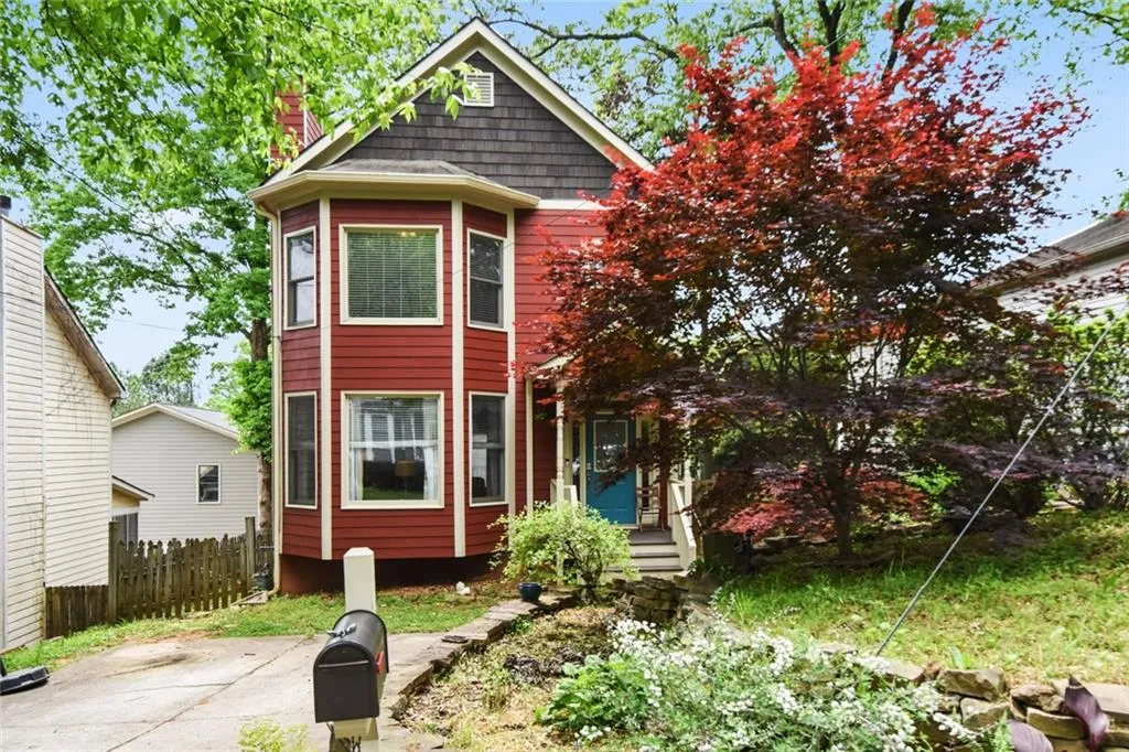1172 Warfield Street Nw, Atlanta, Georgia 30318, 3 Bedrooms Bedrooms, ,2 BathroomsBathrooms,Residential,Sold,1172 Warfield Street Nw,6543339