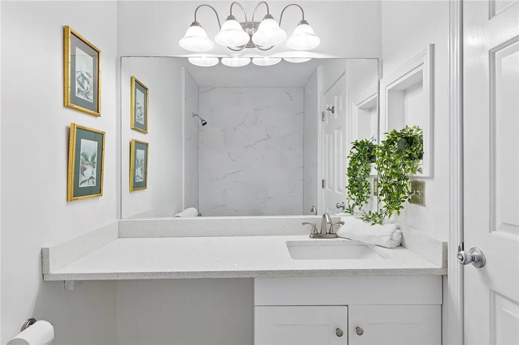 510 Barrington Hills Drive, Sandy Springs, Georgia 30350, 2 Bedrooms Bedrooms, ,2 BathroomsBathrooms,Residential,Sold,510 Barrington Hills Drive,7211067