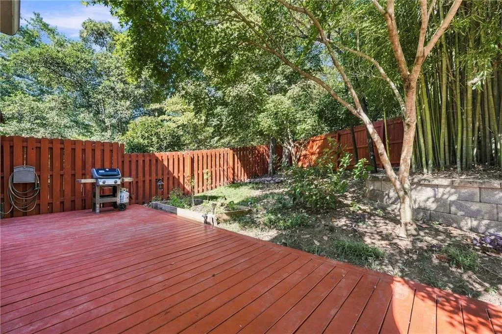 1831 Rockridge Place Ne, Atlanta, Georgia 30324, 2 Bedrooms Bedrooms, 0 ,2 BathroomsBathrooms,Residential,For Sale,1831 Rockridge Place Ne,7845892
