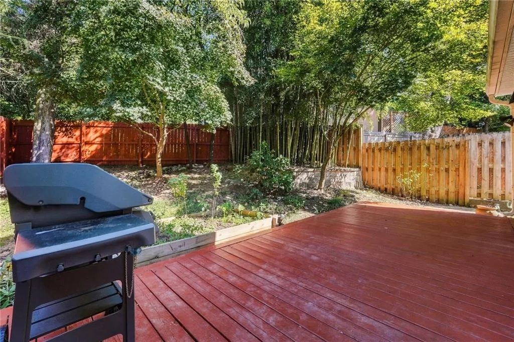 1831 Rockridge Place Ne, Atlanta, Georgia 30324, 2 Bedrooms Bedrooms, 0 ,2 BathroomsBathrooms,Residential,For Sale,1831 Rockridge Place Ne,7845892