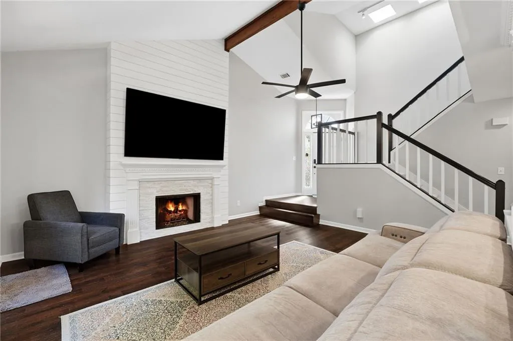 1831 Rockridge Place Ne, Atlanta, Georgia 30324, 2 Bedrooms Bedrooms, 0 ,2 BathroomsBathrooms,Residential,For Sale,1831 Rockridge Place Ne,7845892