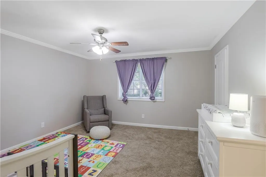 6900 Roswell Road Unit L10, Atlanta, Georgia 30328, 2 Bedrooms Bedrooms, ,2 BathroomsBathrooms,Residential,Sold,6900 Roswell Road Unit L10,6955803