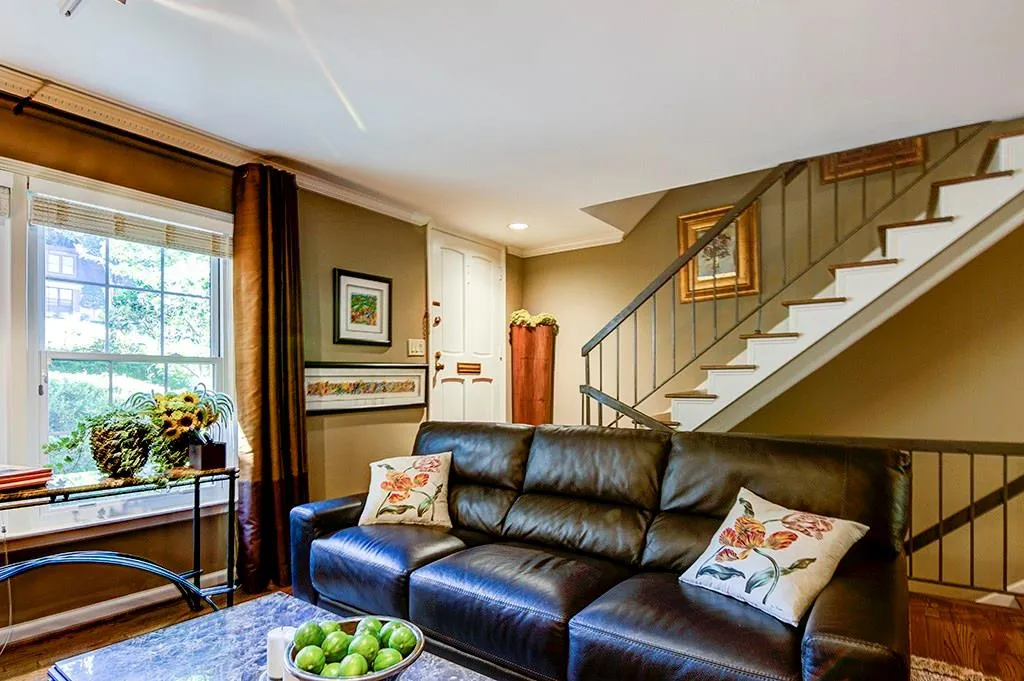 79 La Rue Place Unit -, Atlanta, Georgia 30327, 3 Bedrooms Bedrooms, ,3 BathroomsBathrooms,Residential,Sold,79 La Rue Place Unit -,5887279