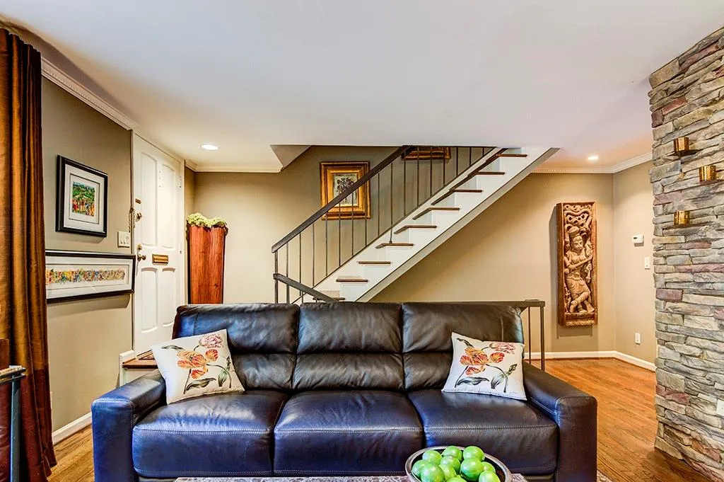 79 La Rue Place Unit -, Atlanta, Georgia 30327, 3 Bedrooms Bedrooms, ,3 BathroomsBathrooms,Residential,Sold,79 La Rue Place Unit -,5887279