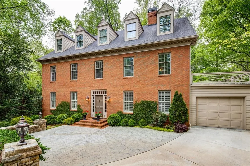 960 Winding Creek Trail, Sandy Springs, Georgia 30328, 5 Bedrooms Bedrooms, ,5 BathroomsBathrooms,Residential,Sold,960 Winding Creek Trail,5742008