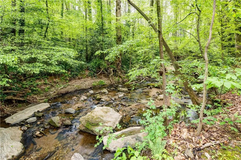 960 Winding Creek Trail, Sandy Springs, Georgia 30328, 5 Bedrooms Bedrooms, ,5 BathroomsBathrooms,Residential,Sold,960 Winding Creek Trail,5742008