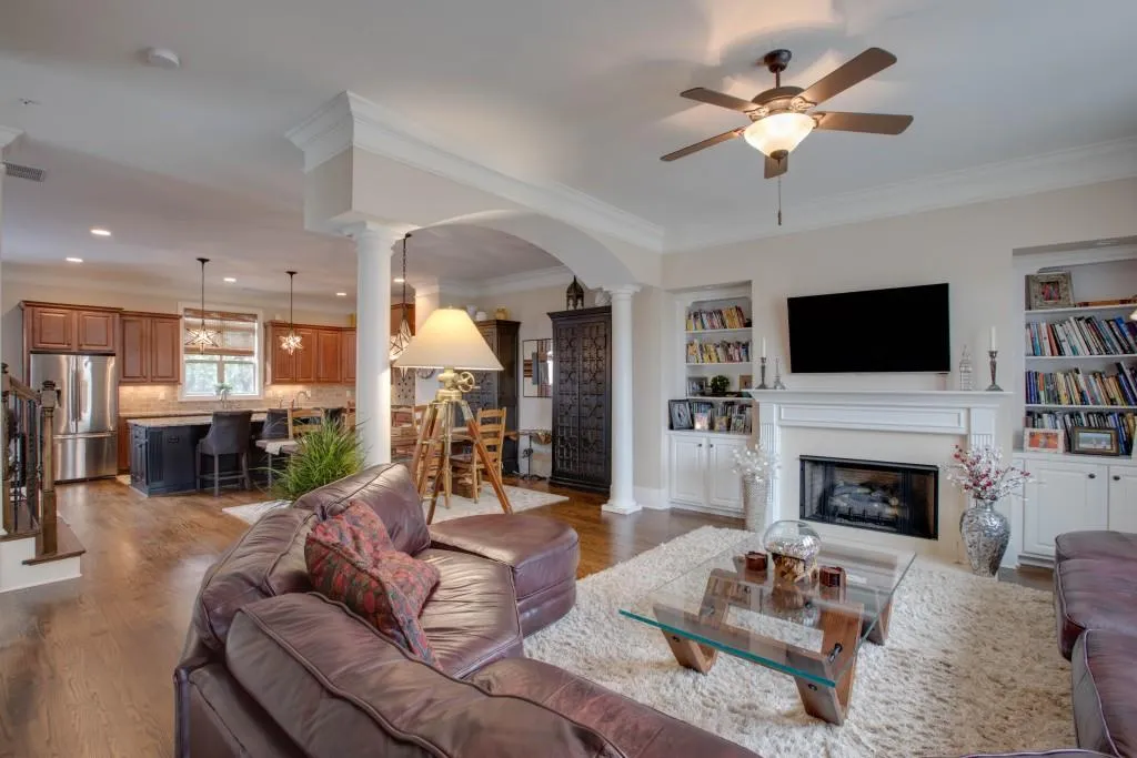 943 Delaronde Court, Atlanta, Georgia 30328, 4 Bedrooms Bedrooms, ,3 BathroomsBathrooms,Residential,Sold,943 Delaronde Court,5839373 943 Delaronde Court, Atlanta, Georgia 30328, 4 Bedrooms Bedrooms, ,3 BathroomsBathrooms,Residential,Sold,943 Delaronde Court,5839373