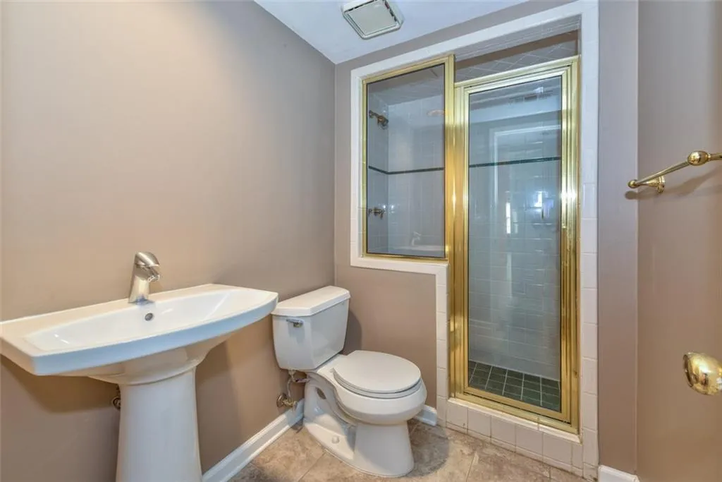 670 Corbin Lake Court Unit 0, Atlanta, Georgia 30350, 3 Bedrooms Bedrooms, ,3 BathroomsBathrooms,Residential,Sold,670 Corbin Lake Court Unit 0,5654017