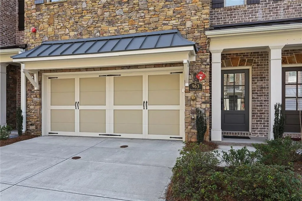 963 Thibideau Court Unit 963, Sandy Springs, Georgia 30328, 4 Bedrooms Bedrooms, ,3 BathroomsBathrooms,Residential,Sold,963 Thibideau Court Unit 963,5826395 963 Thibideau Court Unit 963, Sandy Springs, Georgia 30328, 4 Bedrooms Bedrooms, ,3 BathroomsBathrooms,Residential,Sold,963 Thibideau Court Unit 963,5826395