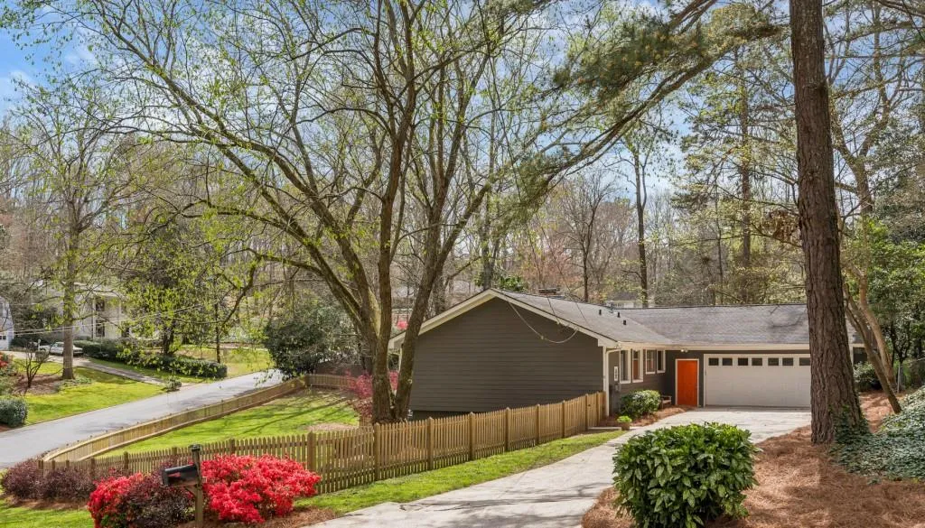 1165 N Winding Creek Trail N, Sandy Springs, Georgia 30328, 5 Bedrooms Bedrooms, ,4 BathroomsBathrooms,Residential,Sold,1165 N Winding Creek Trail N,5989068