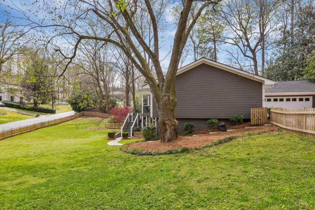 1165 N Winding Creek Trail N, Sandy Springs, Georgia 30328, 5 Bedrooms Bedrooms, ,4 BathroomsBathrooms,Residential,Sold,1165 N Winding Creek Trail N,5989068