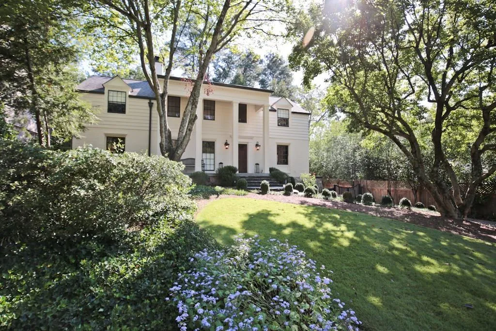 2361 Alton Road Nw, Atlanta, Georgia 30305, 4 Bedrooms Bedrooms, ,4 BathroomsBathrooms,Residential,Sold,2361 Alton Road Nw,5757082