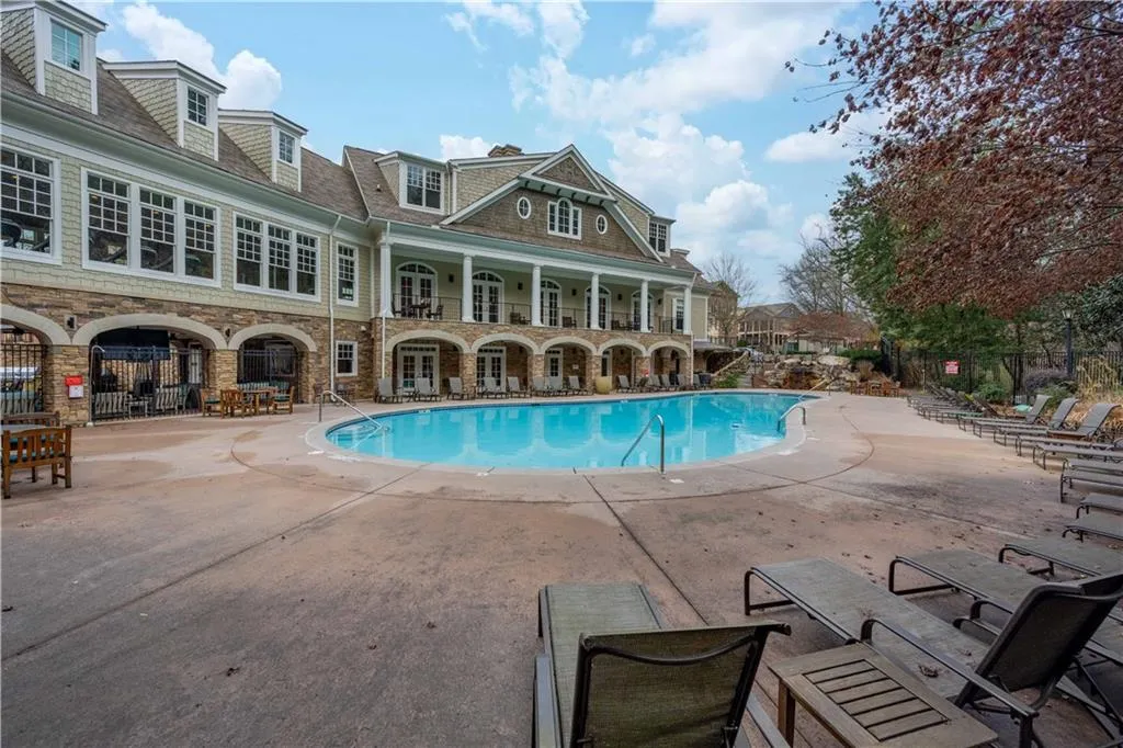 200 River Vista Drive Unit 532, Atlanta, Georgia 30339, 1 Bedroom Bedrooms, ,1 BathroomBathrooms,Residential,Sold,200 River Vista Drive Unit 532,7505446