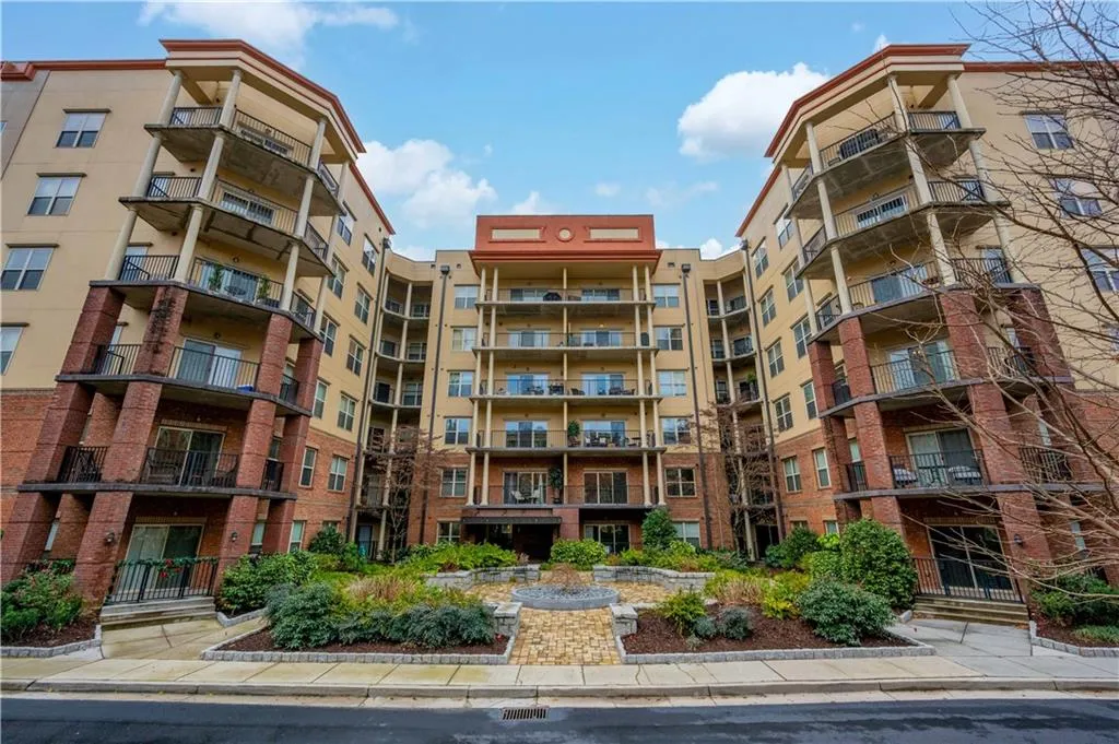 200 River Vista Drive Unit 532, Atlanta, Georgia 30339, 1 Bedroom Bedrooms, ,1 BathroomBathrooms,Residential,Sold,200 River Vista Drive Unit 532,7505446