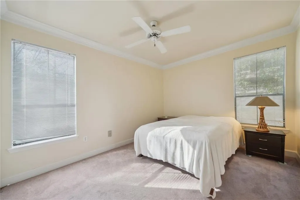 3777 Peachtree Road Ne Unit 1007, Atlanta, Georgia 30319, 2 Bedrooms Bedrooms, ,2 BathroomsBathrooms,Residential,For Sale,3777 Peachtree Road Ne Unit 1007,7625499