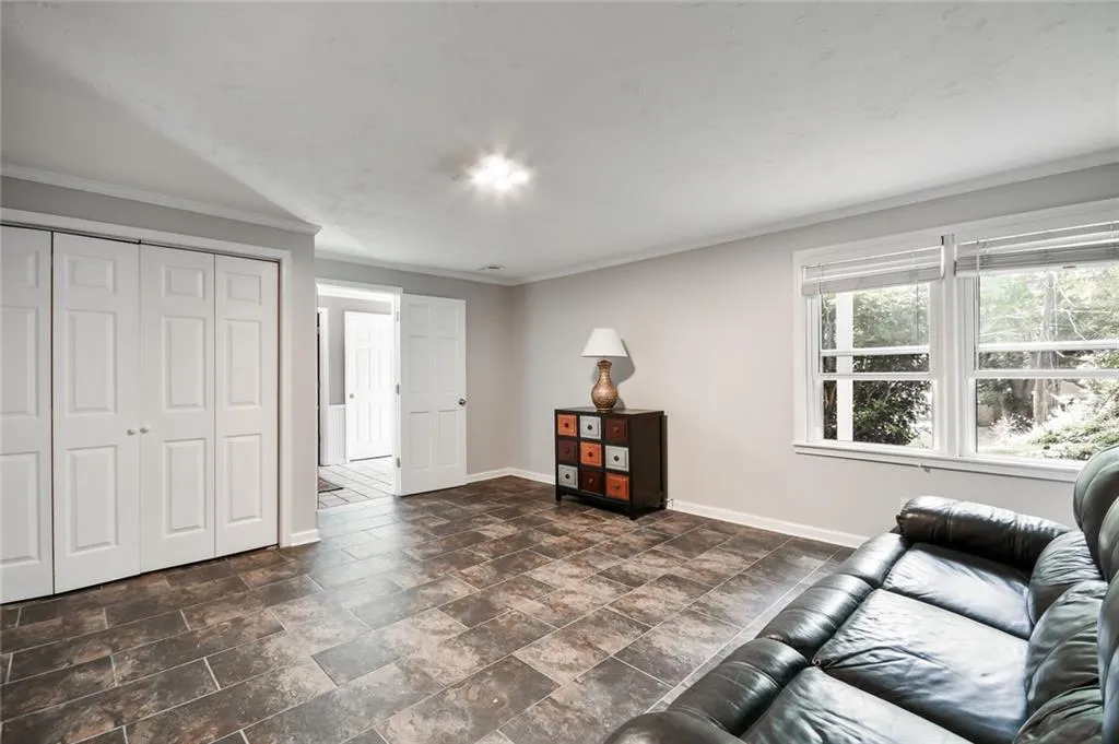 6870 Sunny Brook Lane, Atlanta, Georgia 30328, 4 Bedrooms Bedrooms, ,3 BathroomsBathrooms,Residential,Sold,6870 Sunny Brook Lane,6725209