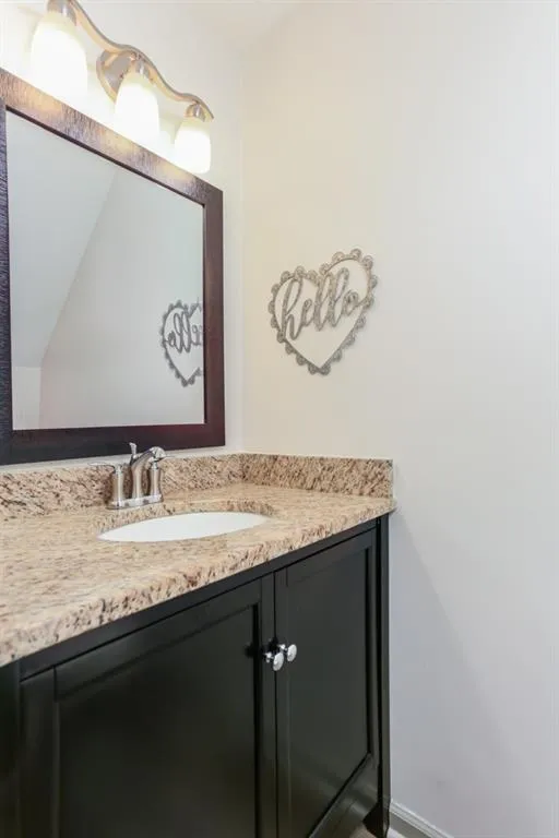 2304 Queen Anne Court, Sandy Springs, Georgia 30350, 2 Bedrooms Bedrooms, ,2 BathroomsBathrooms,Residential,Sold,2304 Queen Anne Court,6572976
