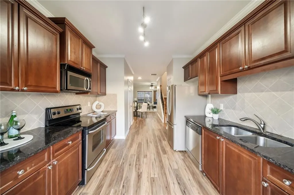 1096 Liberty Parkway Nw, Atlanta, Georgia 30318, 3 Bedrooms Bedrooms, ,3 BathroomsBathrooms,Residential,For Sale,1096 Liberty Parkway Nw,7537828