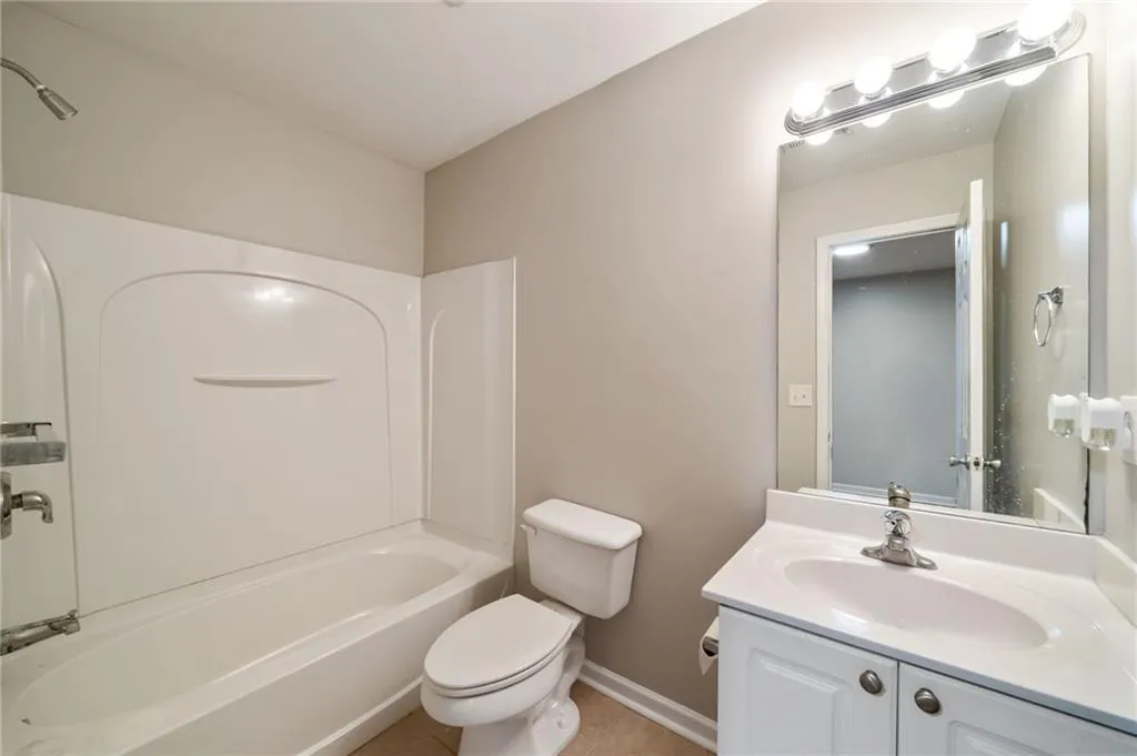 1096 Liberty Parkway Nw, Atlanta, Georgia 30318, 3 Bedrooms Bedrooms, ,3 BathroomsBathrooms,Residential,For Sale,1096 Liberty Parkway Nw,7537828