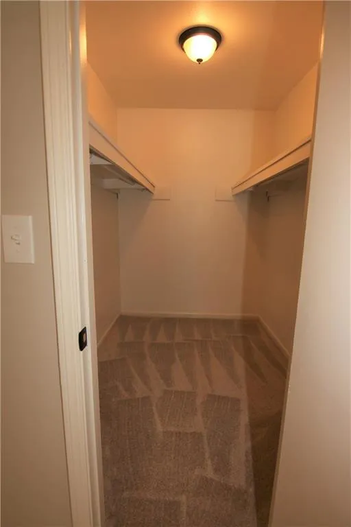 6851 Roswell Road Ne Unit F2, Atlanta, Georgia 30328, 2 Bedrooms Bedrooms, ,2 BathroomsBathrooms,Residential,Sold,6851 Roswell Road Ne Unit F2,5879922