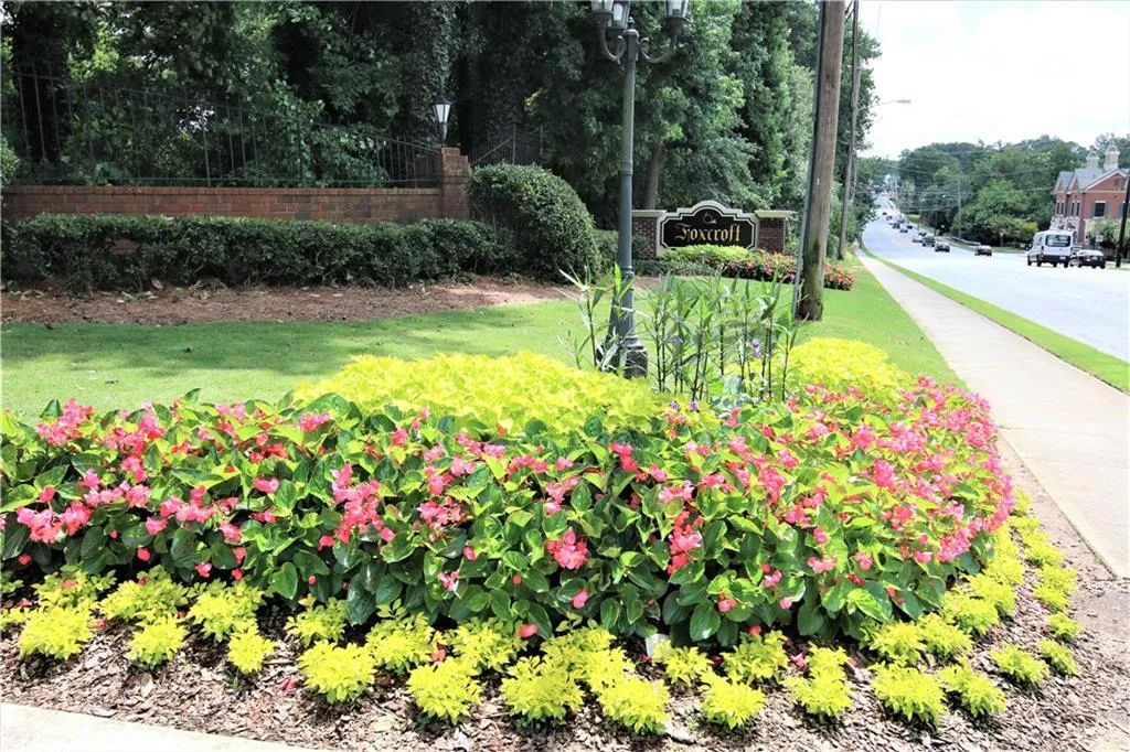 6851 Roswell Road Ne Unit F2, Atlanta, Georgia 30328, 2 Bedrooms Bedrooms, ,2 BathroomsBathrooms,Residential,Sold,6851 Roswell Road Ne Unit F2,5879922
