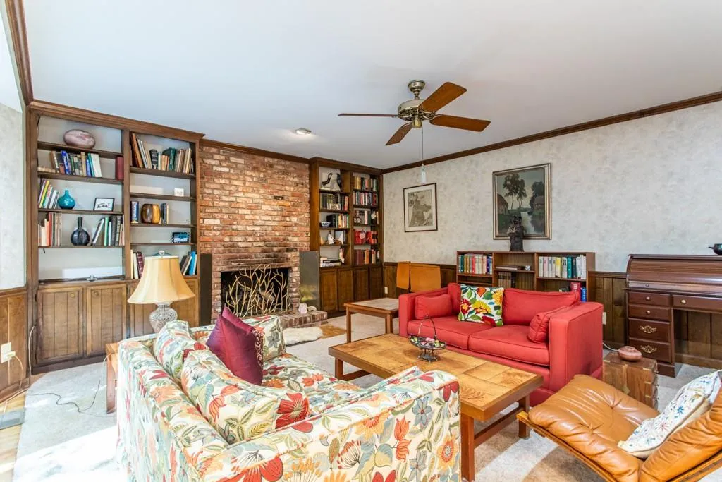 5515 Whitner Drive, Sandy Springs, Georgia 30327, 4 Bedrooms Bedrooms, ,3 BathroomsBathrooms,Residential,Sold,5515 Whitner Drive,7097944