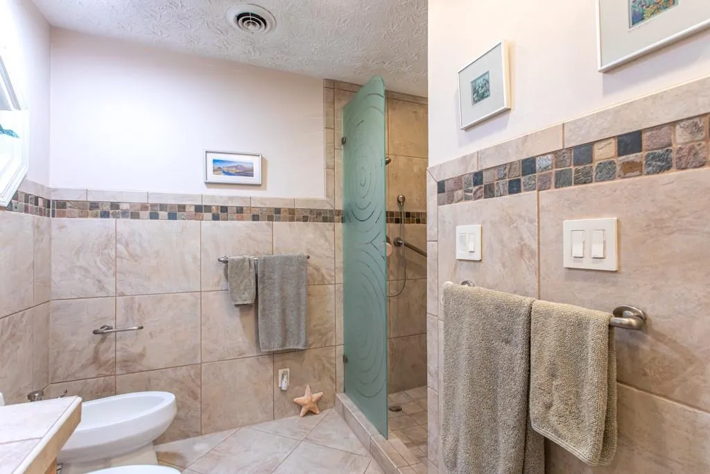 5515 Whitner Drive, Sandy Springs, Georgia 30327, 4 Bedrooms Bedrooms, ,3 BathroomsBathrooms,Residential,Sold,5515 Whitner Drive,7097944