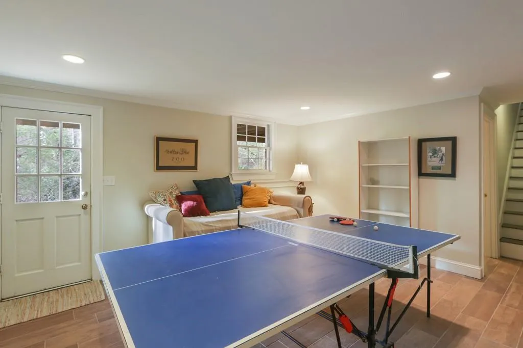 5135 Baroque Circle, Atlanta, Georgia 30342, 5 Bedrooms Bedrooms, ,3 BathroomsBathrooms,Residential,Sold,5135 Baroque Circle,6715953