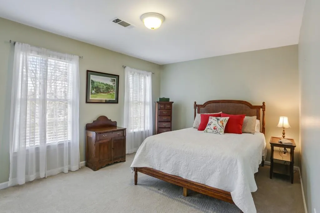5135 Baroque Circle, Atlanta, Georgia 30342, 5 Bedrooms Bedrooms, ,3 BathroomsBathrooms,Residential,Sold,5135 Baroque Circle,6715953