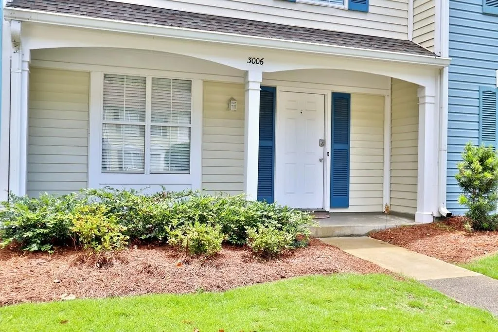 3006 Queen Anne Court, Sandy Springs, Georgia 30350, 2 Bedrooms Bedrooms, ,2 BathroomsBathrooms,Residential,Sold,3006 Queen Anne Court,6574233