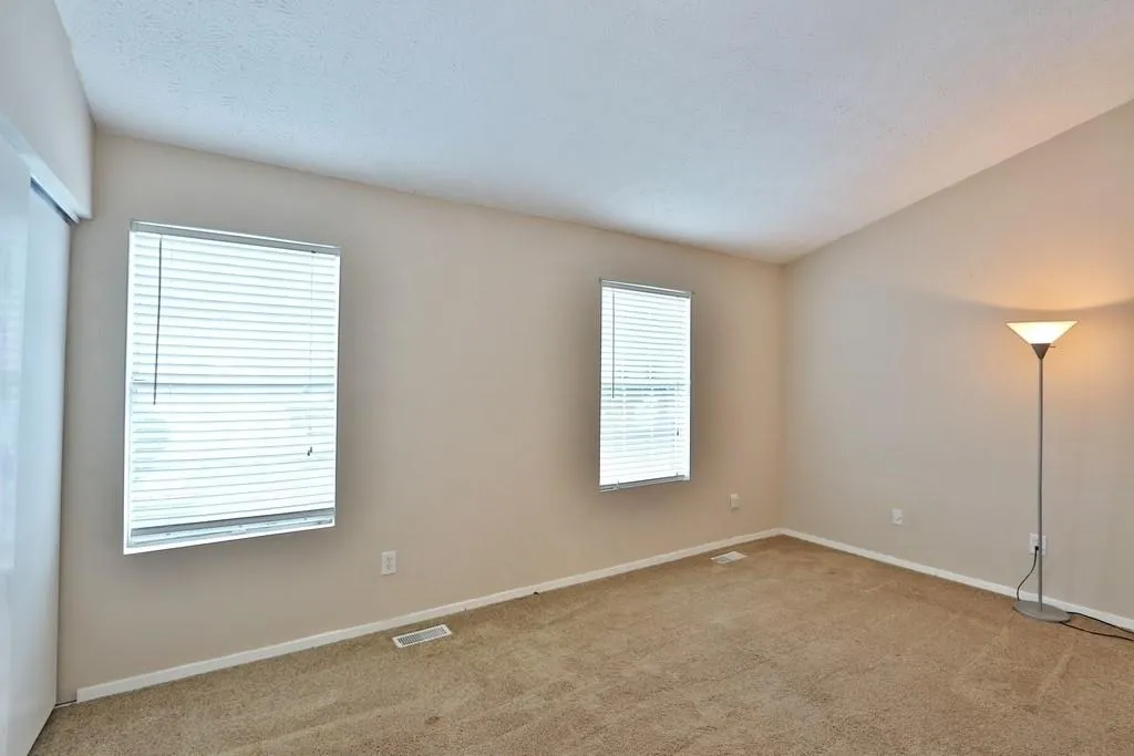 3006 Queen Anne Court, Sandy Springs, Georgia 30350, 2 Bedrooms Bedrooms, ,2 BathroomsBathrooms,Residential,Sold,3006 Queen Anne Court,6574233