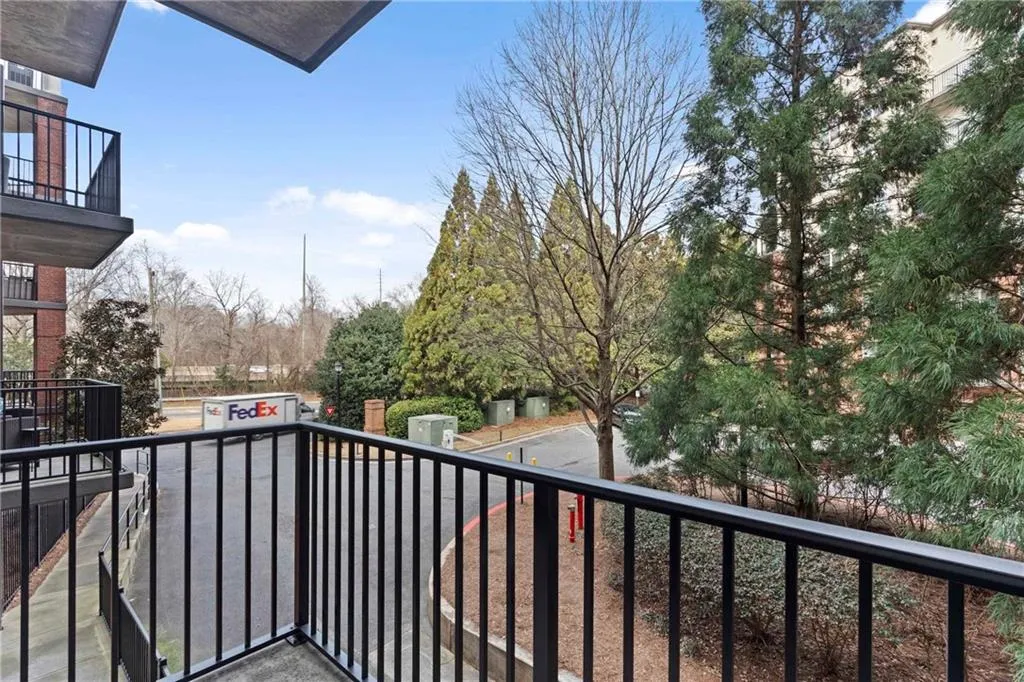 200 River Vista Drive Unit 240, Atlanta, Georgia 30339, 1 Bedroom Bedrooms, ,1 BathroomBathrooms,Residential,For Sale,200 River Vista Drive Unit 240,7711647