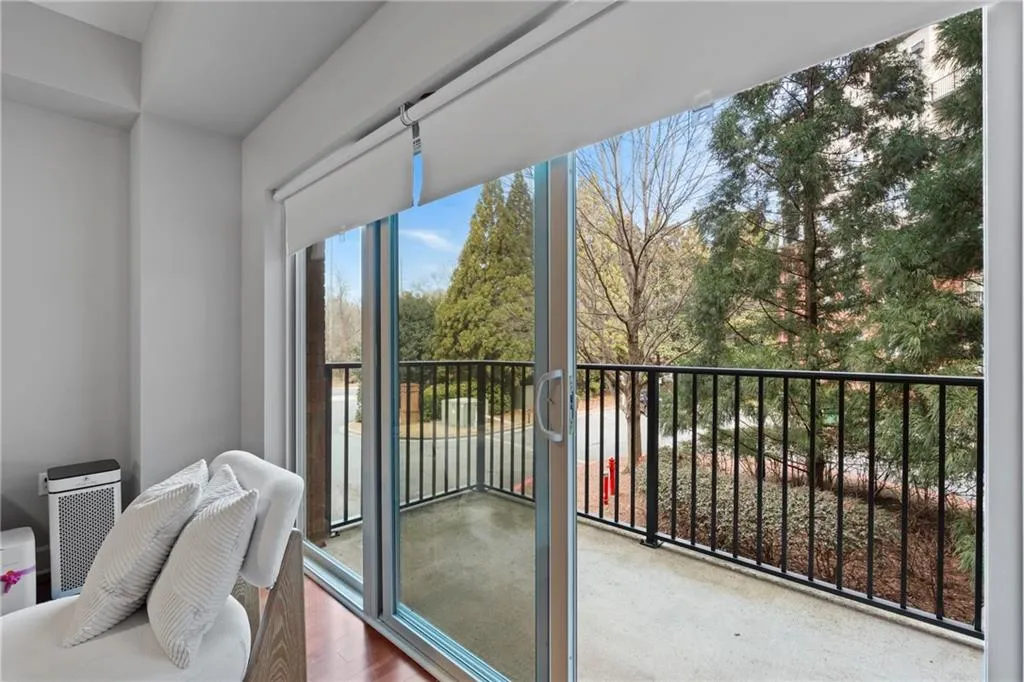 200 River Vista Drive Unit 240, Atlanta, Georgia 30339, 1 Bedroom Bedrooms, ,1 BathroomBathrooms,Residential,For Sale,200 River Vista Drive Unit 240,7711647