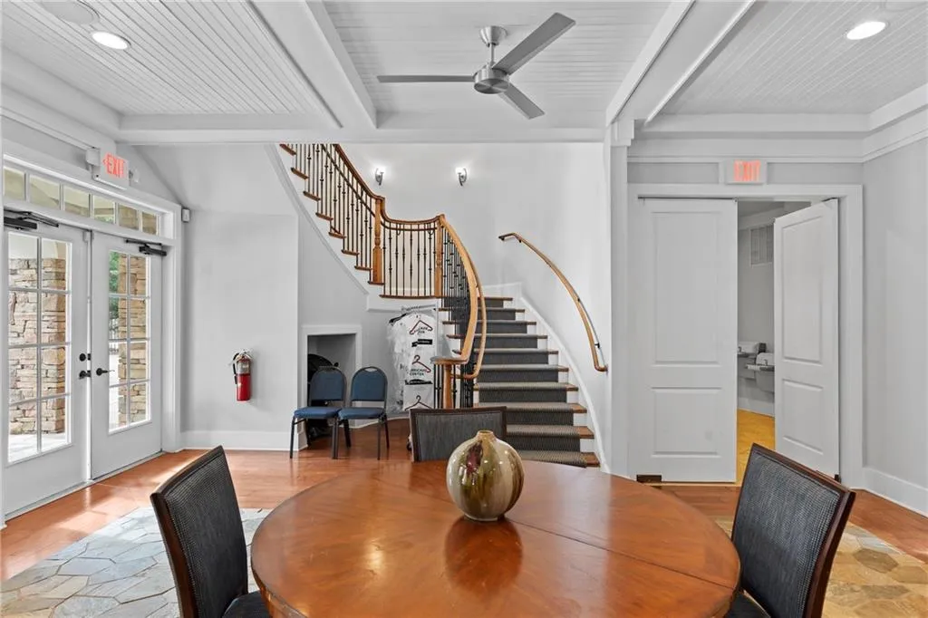 200 River Vista Drive Unit 240, Atlanta, Georgia 30339, 1 Bedroom Bedrooms, ,1 BathroomBathrooms,Residential,For Sale,200 River Vista Drive Unit 240,7711647
