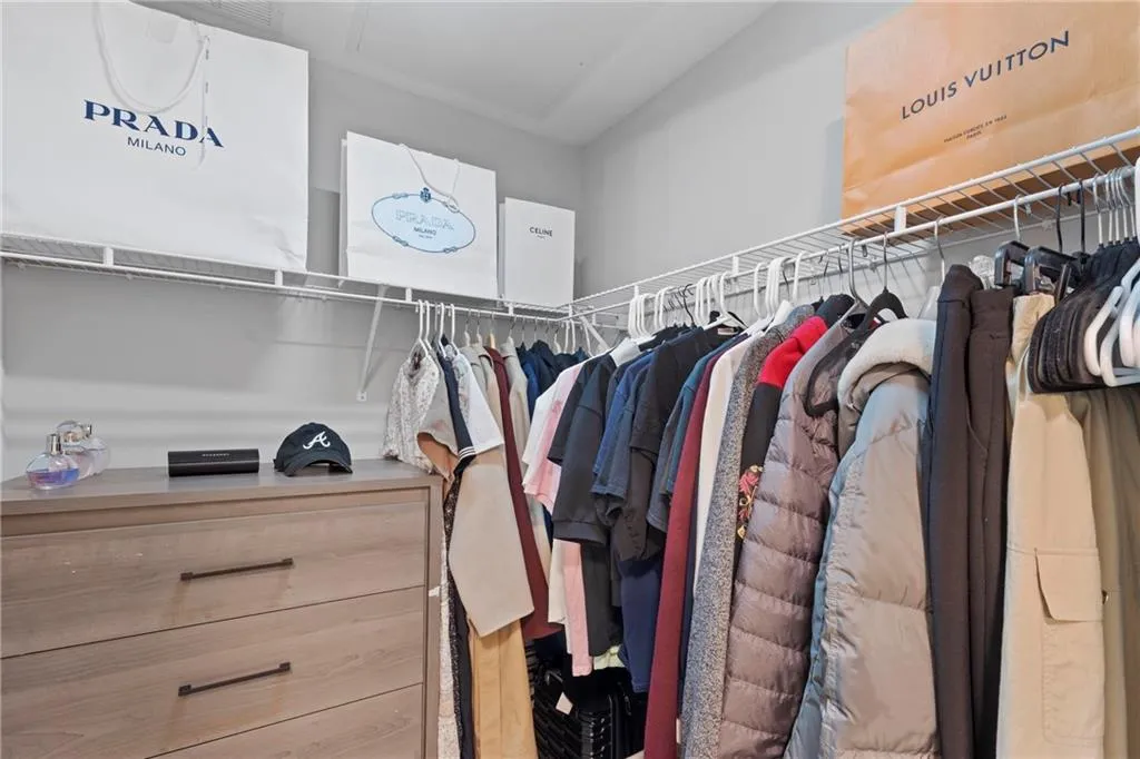 200 River Vista Drive Unit 240, Atlanta, Georgia 30339, 1 Bedroom Bedrooms, ,1 BathroomBathrooms,Residential,For Sale,200 River Vista Drive Unit 240,7711647