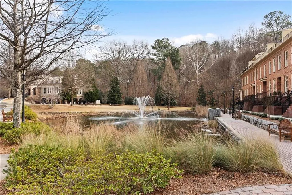 200 River Vista Drive Unit 240, Atlanta, Georgia 30339, 1 Bedroom Bedrooms, ,1 BathroomBathrooms,Residential,For Sale,200 River Vista Drive Unit 240,7711647