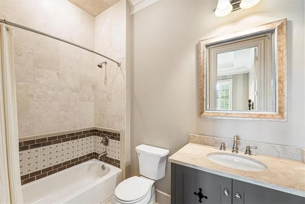 3225 W Paces Park Court Nw, Atlanta, Georgia 30327, 6 Bedrooms Bedrooms, 0 ,6 BathroomsBathrooms,Residential,For Sale,3225 W Paces Park Court Nw,7813185