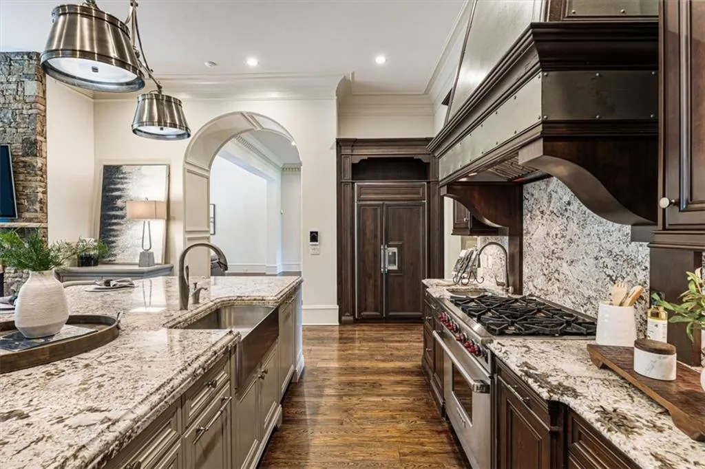 3225 W Paces Park Court Nw, Atlanta, Georgia 30327, 6 Bedrooms Bedrooms, 0 ,6 BathroomsBathrooms,Residential,For Sale,3225 W Paces Park Court Nw,7813185