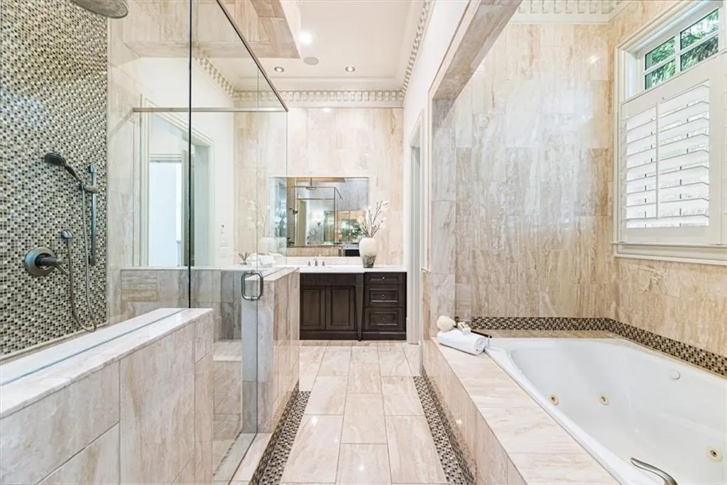 3225 W Paces Park Court Nw, Atlanta, Georgia 30327, 6 Bedrooms Bedrooms, 0 ,6 BathroomsBathrooms,Residential,For Sale,3225 W Paces Park Court Nw,7813185