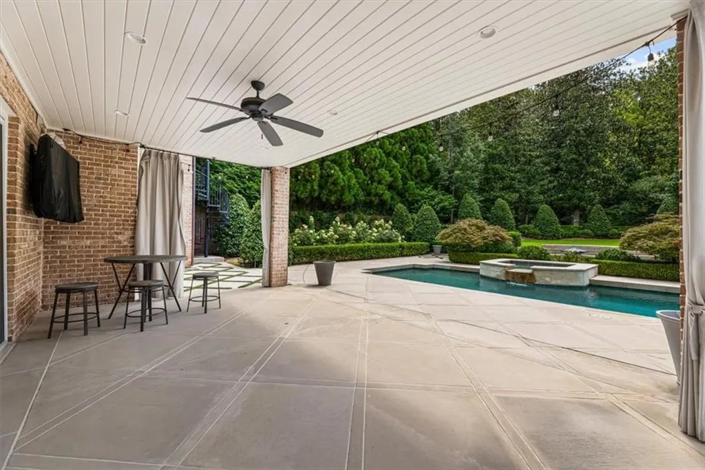 3225 W Paces Park Court Nw, Atlanta, Georgia 30327, 6 Bedrooms Bedrooms, 0 ,6 BathroomsBathrooms,Residential,For Sale,3225 W Paces Park Court Nw,7813185