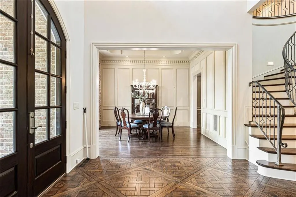 3225 W Paces Park Court Nw, Atlanta, Georgia 30327, 6 Bedrooms Bedrooms, 0 ,6 BathroomsBathrooms,Residential,For Sale,3225 W Paces Park Court Nw,7813185
