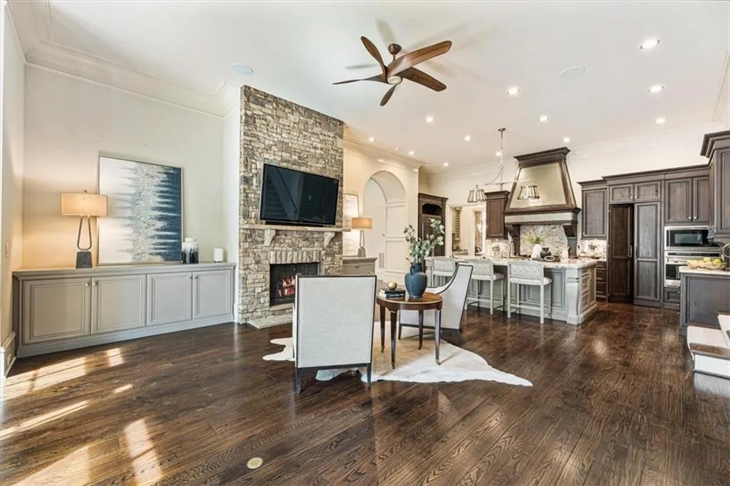 3225 W Paces Park Court Nw, Atlanta, Georgia 30327, 6 Bedrooms Bedrooms, 0 ,6 BathroomsBathrooms,Residential,For Sale,3225 W Paces Park Court Nw,7813185