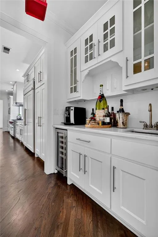 1575 Aragon Way Ne, Atlanta, Georgia 30319, 5 Bedrooms Bedrooms, ,5 BathroomsBathrooms,Residential,For Sale,1575 Aragon Way Ne,7642277