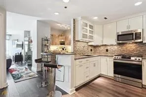 3338 Peachtree Road Ne Unit 1905, Atlanta, Georgia 30326, 1 Bedroom Bedrooms, 0 ,1 BathroomBathrooms,Residential,For Sale,3338 Peachtree Road Ne Unit 1905,7684497