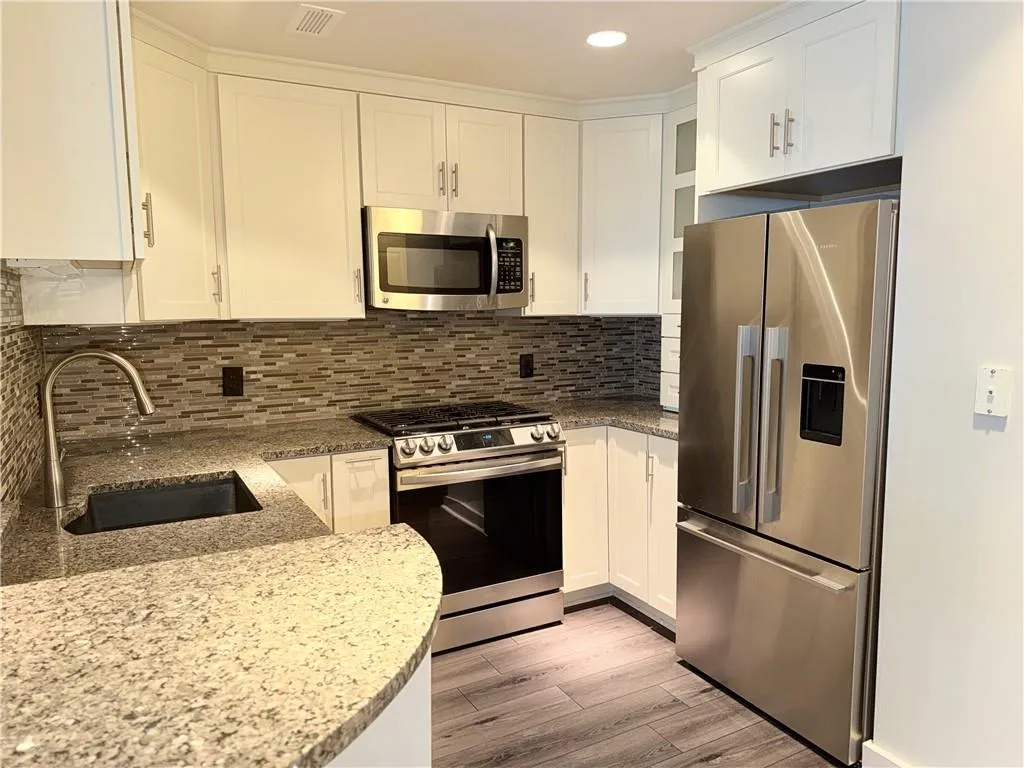 3338 Peachtree Road Ne Unit 1905, Atlanta, Georgia 30326, 1 Bedroom Bedrooms, 0 ,1 BathroomBathrooms,Residential,For Sale,3338 Peachtree Road Ne Unit 1905,7684497