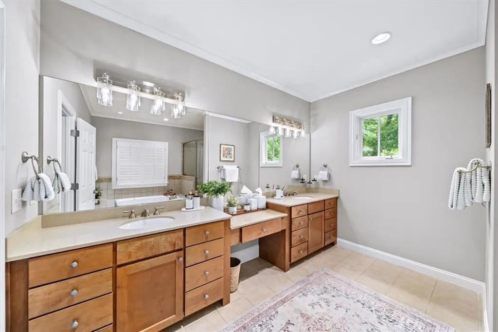 66 Mobile Avenue Ne, Atlanta, Georgia 30305, 4 Bedrooms Bedrooms, ,4 BathroomsBathrooms,Residential,For Sale,66 Mobile Avenue Ne,7577826
