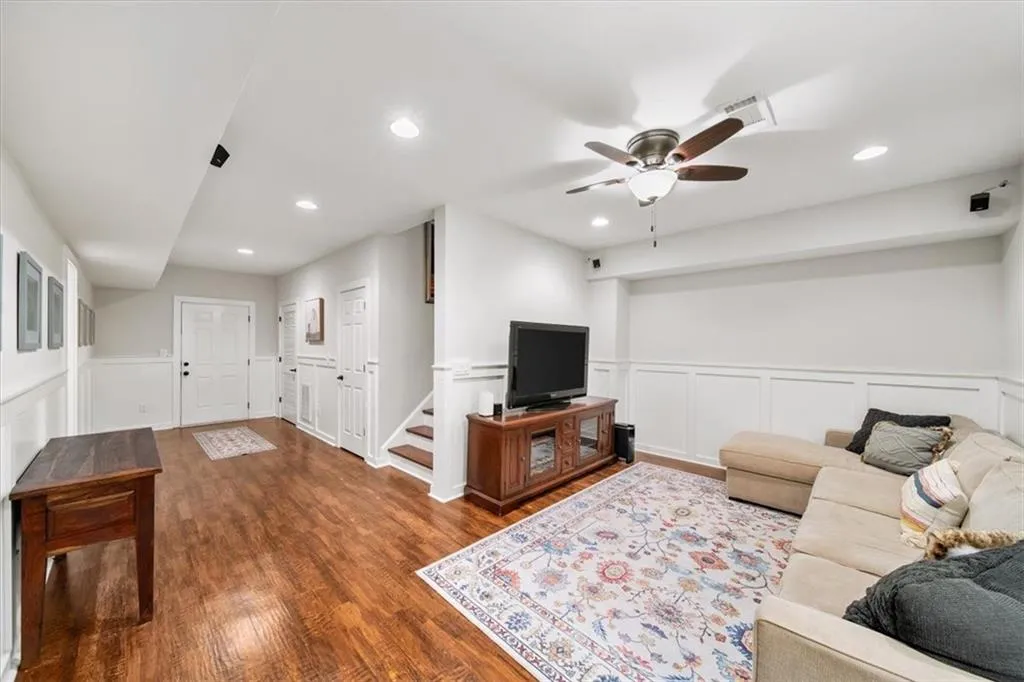 66 Mobile Avenue Ne, Atlanta, Georgia 30305, 4 Bedrooms Bedrooms, ,4 BathroomsBathrooms,Residential,For Sale,66 Mobile Avenue Ne,7577826