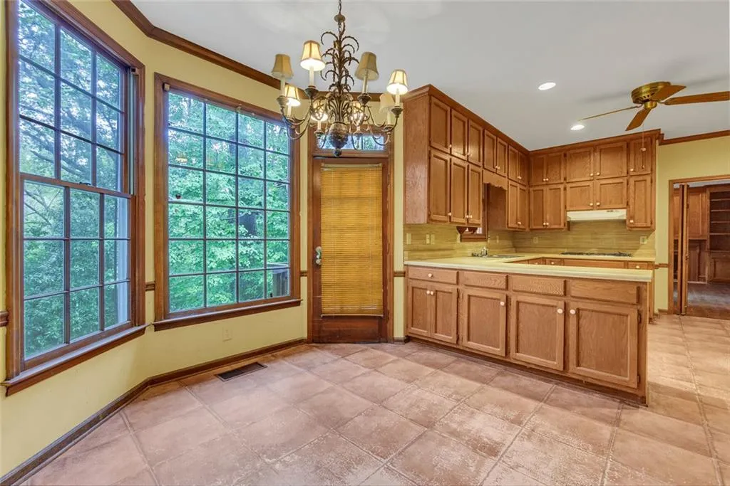 3191 Lemons Ridge Se, Atlanta, Georgia 30339, 4 Bedrooms Bedrooms, ,2 BathroomsBathrooms,Residential,For Sale,3191 Lemons Ridge Se,7663172