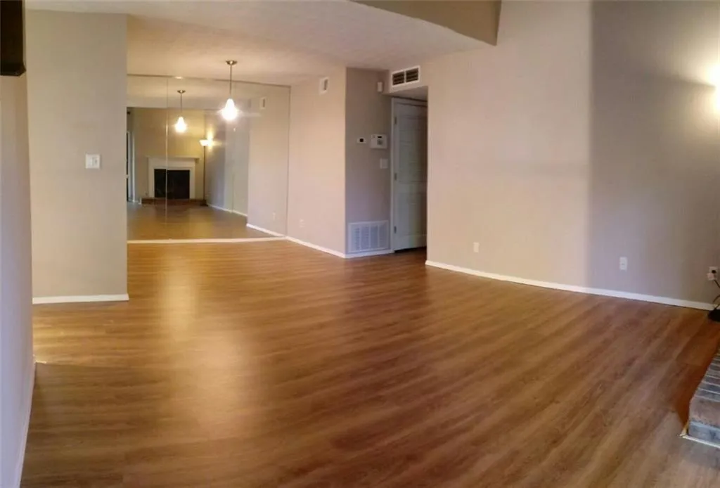 701 River Run Drive, Atlanta, Georgia 30350, 2 Bedrooms Bedrooms, ,2 BathroomsBathrooms,Residential,Sold,701 River Run Drive,6702311