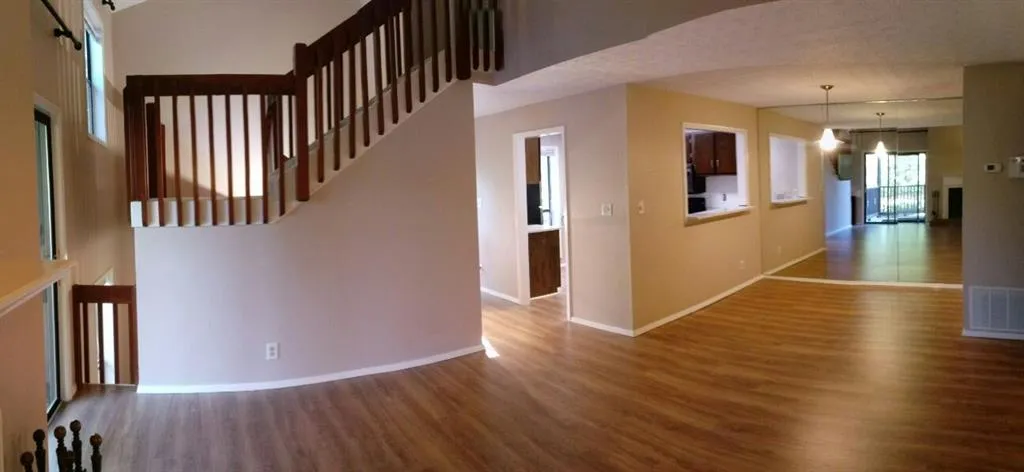 701 River Run Drive, Atlanta, Georgia 30350, 2 Bedrooms Bedrooms, ,2 BathroomsBathrooms,Residential,Sold,701 River Run Drive,6702311